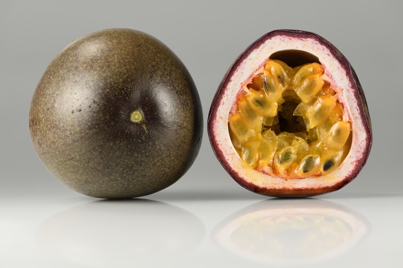 Purple Granadilla photo 4